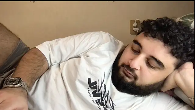 Snapshot of teddy_alan chatting on 10/29/25, 10:17 teddy alan online show from 10/29/25, 10:17