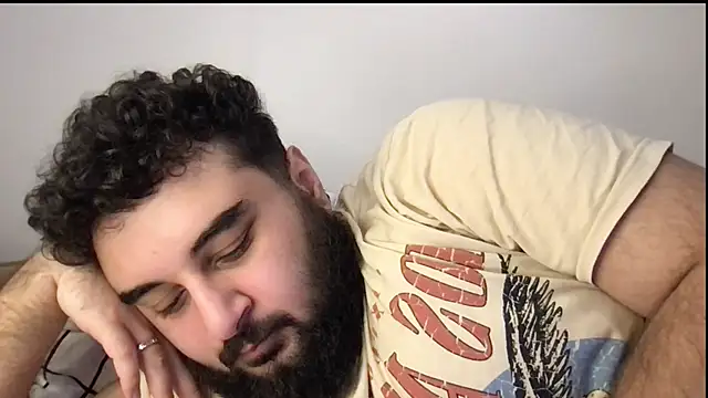 Snapshot of teddy_alan chatting on 11/19/25, 08:25 teddy alan online show from 11/19/25, 08:25