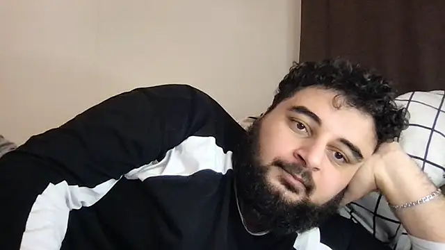 Snapshot of teddy_alan chatting on 12/01/25, 12:10 teddy alan online show from 12/01/25, 12:10