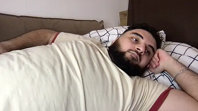 Snapshot of teddy_alan chatting on 12/03/25, 05:00 teddy alan online show from 12/03/25, 05:00