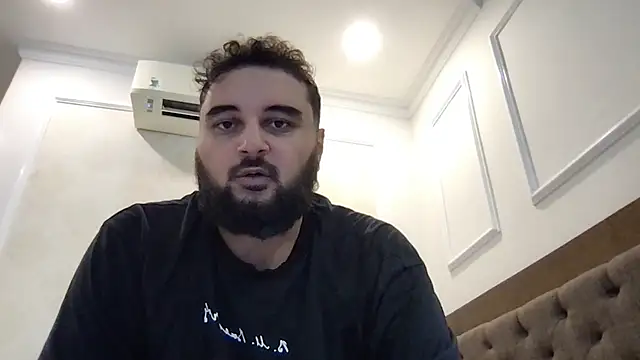 Snapshot of teddy_alan chatting on 04/04/26, 08:23 teddy alan online show from 04/04/26, 08:23