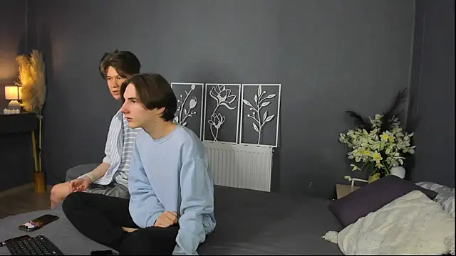 Snapshot of AndrewwCarter2 chatting on 01/10/26, 07:26 AndrewwCarter2 online show from 01/10/26, 07:26