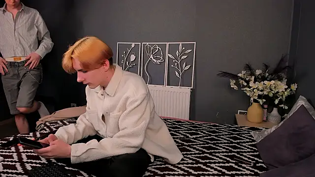 Snapshot of AndrewwCarter2 chatting on 02/07/26, 07:17 AndrewwCarter2 online show from 02/07/26, 07:17