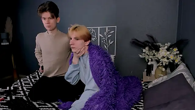 Snapshot of AndrewwCarter2 chatting on 02/09/26, 08:24 AndrewwCarter2 online show from 02/09/26, 08:24