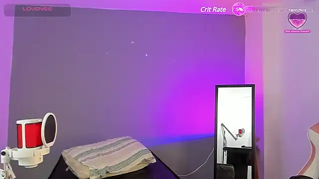 gwen ashly online show from 02/19/25, 09:58