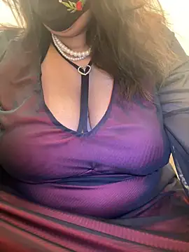 Snapshot of SnehaRai chatting on 09/15/25, 06:30 SnehaRai online show from 09/15/25, 06:30