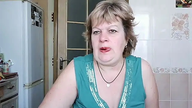 Snapshot of Ettie_Tonia chatting on 02/20/25, 09:00 Ettie Tonia online show from 02/20/25, 09:00