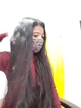 Snapshot of Cute-Ridhima chatting on 01/15/26, 04:17 Cute-Ridhima online show from 01/15/26, 04:17