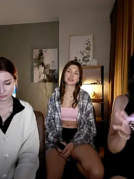 KeithTown online show from 11/30/25, 06:23