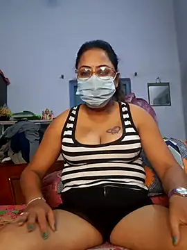 Snapshot of JODI_NO1 chatting on 01/22/25, 07:56 JODI NO1 online show from 01/22/25, 07:56