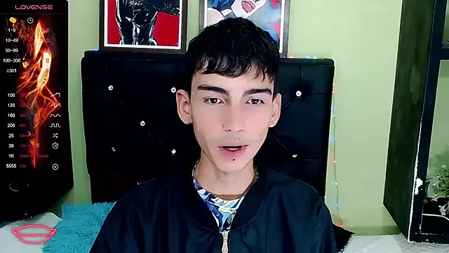 Snapshot of ttimy_x_boy chatting on 02/20/25, 01:36 ttimy x boy online show from 02/20/25, 01:36