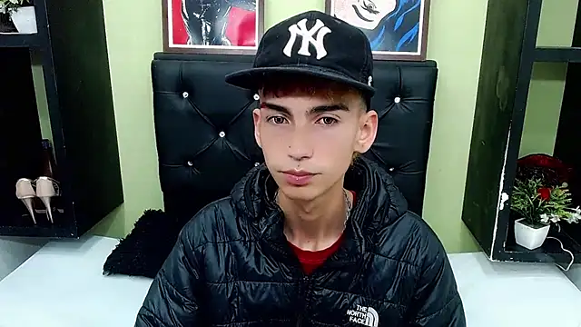 Snapshot of ttimy_x_boy chatting on 03/10/25, 11:16 ttimy x boy online show from 03/10/25, 11:16