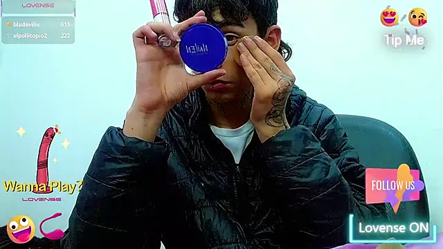 Snapshot of ttimy_x_boy chatting on 11/11/25, 05:35 ttimy x boy online show from 11/11/25, 05:35