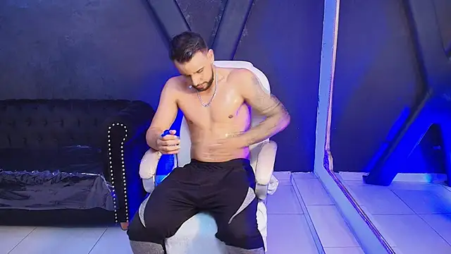 JackBlanco  online show from 02/20/25, 08:36