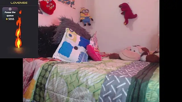 lorenitha 20 online show from 10/29/25, 03:36