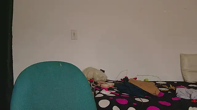 Miss oliviaa online show from 01/04/25, 07:44