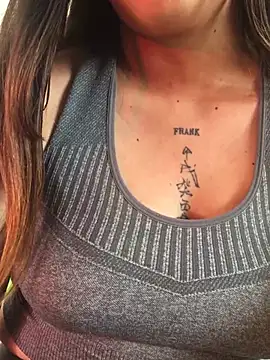 Miss oliviaa online show from 02/06/25, 08:13