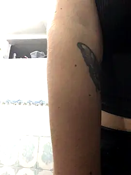 Miss oliviaa online show from 10/02/25, 11:06