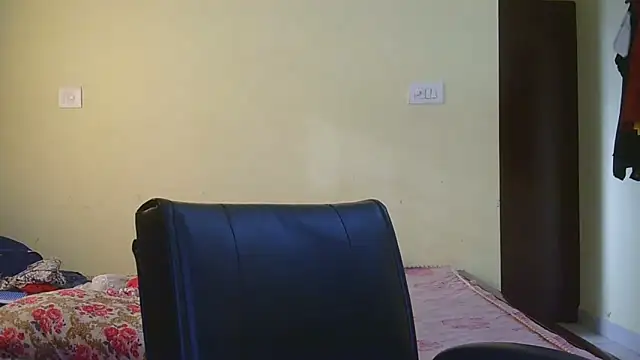 Sweet-Rani online show from 10/14/25, 10:05