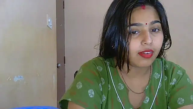 Sweet-Rani online show from 04/15/26, 06:04