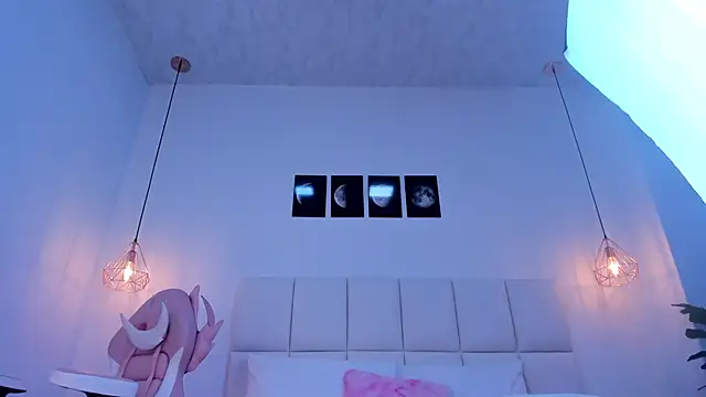 Brittany cute18 online show from 01/06/25, 09:19