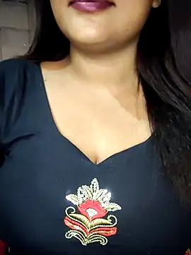 Snapshot of cutepragya2 chatting on 10/12/25, 04:06 cutepragya2 online show from 10/12/25, 04:06