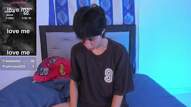 Snapshot of Johhan__Lee chatting on 12/15/24, 05:13 Johhan Lee online show from 12/15/24, 05:13