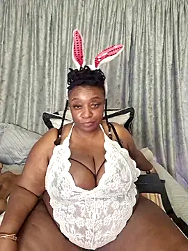 ThickianaRider online show from 04/04/26, 09:40