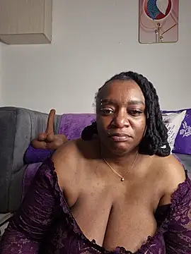 ThickianaRider online show from 06/17/26, 07:33