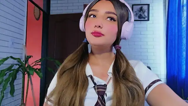 Afrodita Shalom online show from 11/24/25, 07:46