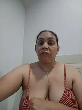 MirandaSoto online show from 06/04/26, 03:01