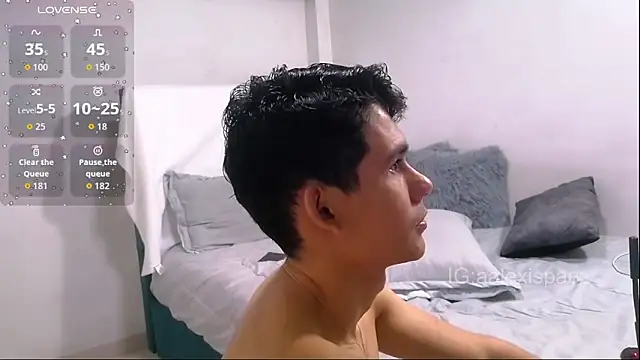 Snapshot of alexispaez457062 chatting on 01/13/26, 12:49 alexispaez457062 online show from 01/13/26, 12:49