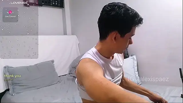 Snapshot of alexispaez457062 chatting on 01/14/26, 12:49 alexispaez457062 online show from 01/14/26, 12:49