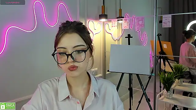 Snapshot of ellyford chatting on 12/03/24, 01:21 ellyford online show from 12/03/24, 01:21