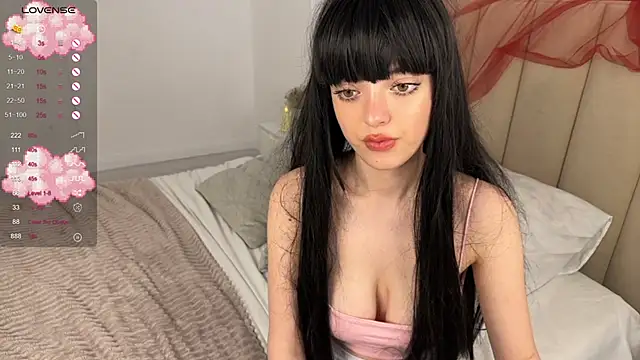 Snapshot of ellyford chatting on 02/28/25, 02:20 ellyford online show from 02/28/25, 02:20