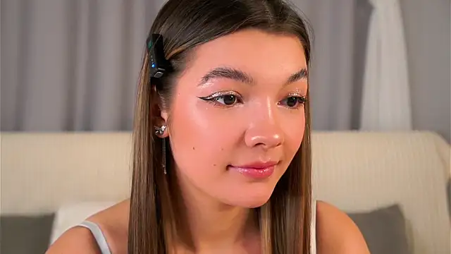 VeronaAppleberry online show from 09/10/25, 11:10