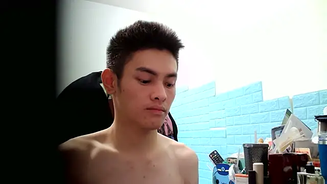 Snapshot of thisisbook_223 chatting on 11/11/25, 07:03 thisisbook 223 online show from 11/11/25, 07:03