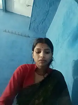 Nisha Cute online show from 10/14/25, 11:05