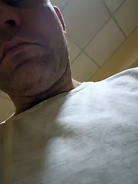 Snapshot of Crek666 chatting on 02/06/25, 06:29 Crek666 online show from 02/06/25, 06:29