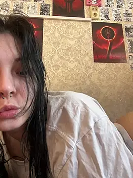 Snapshot of Pepe-pupu chatting on 03/19/25, 03:20 Pepe-pupu online show from 03/19/25, 03:20