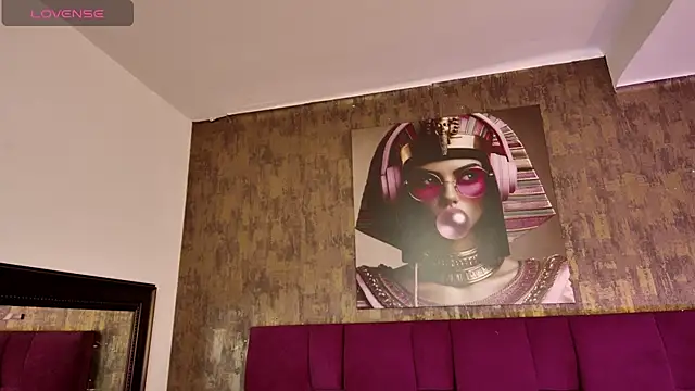 nicole  parker1 online show from 09/26/25, 07:07