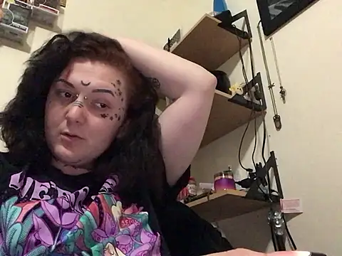 CurvyTrans2002 online show from 03/16/26, 10:47