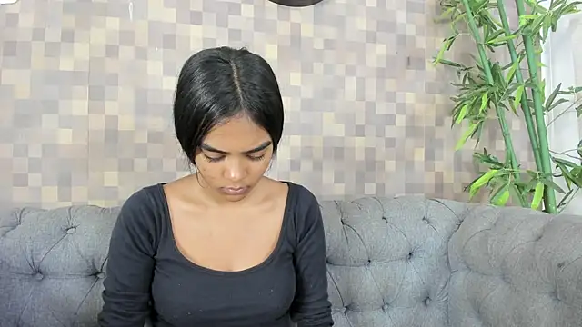 julieta aguilar1 online show from 11/08/25, 07:45