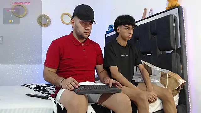 Snapshot of Valerio_22 chatting on 02/13/26, 02:07 Valerio 22 online show from 02/13/26, 02:07