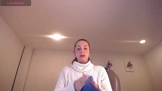 Snapshot of Nami_sunny chatting on 01/18/25, 08:41 Nami sunny online show from 01/18/25, 08:41