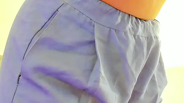 Nami sunny online show from 12/16/25, 07:08