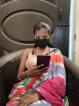 Snapshot of Lily_Baby_ chatting on 10/01/25, 03:23 Lily Baby online show from 10/01/25, 03:23