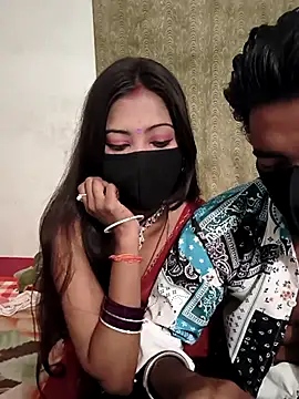 Snapshot of Lily_Baby_ chatting on 10/14/25, 03:07 Lily Baby online show from 10/14/25, 03:07