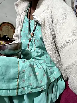 Snapshot of Lily_Baby_ chatting on 01/09/26, 06:05 Lily Baby online show from 01/09/26, 06:05