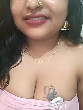 Snapshot of Ashwini_Gowda_91 chatting on 12/21/24, 06:44 Ashwini Gowda 91 online show from 12/21/24, 06:44